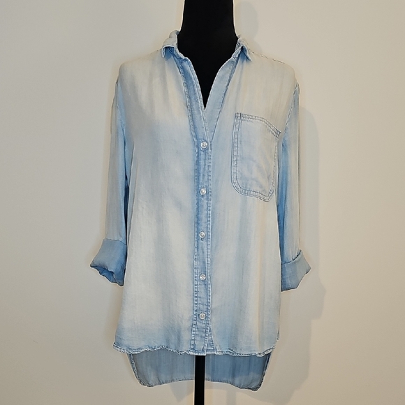 cloth & stone Tops - cloth & stone Light Blue Washed Denim Shirt